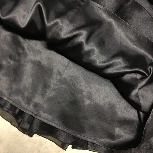 Authentic Versus by Versace Velvet Panelled LBD - Picture 7 of 8